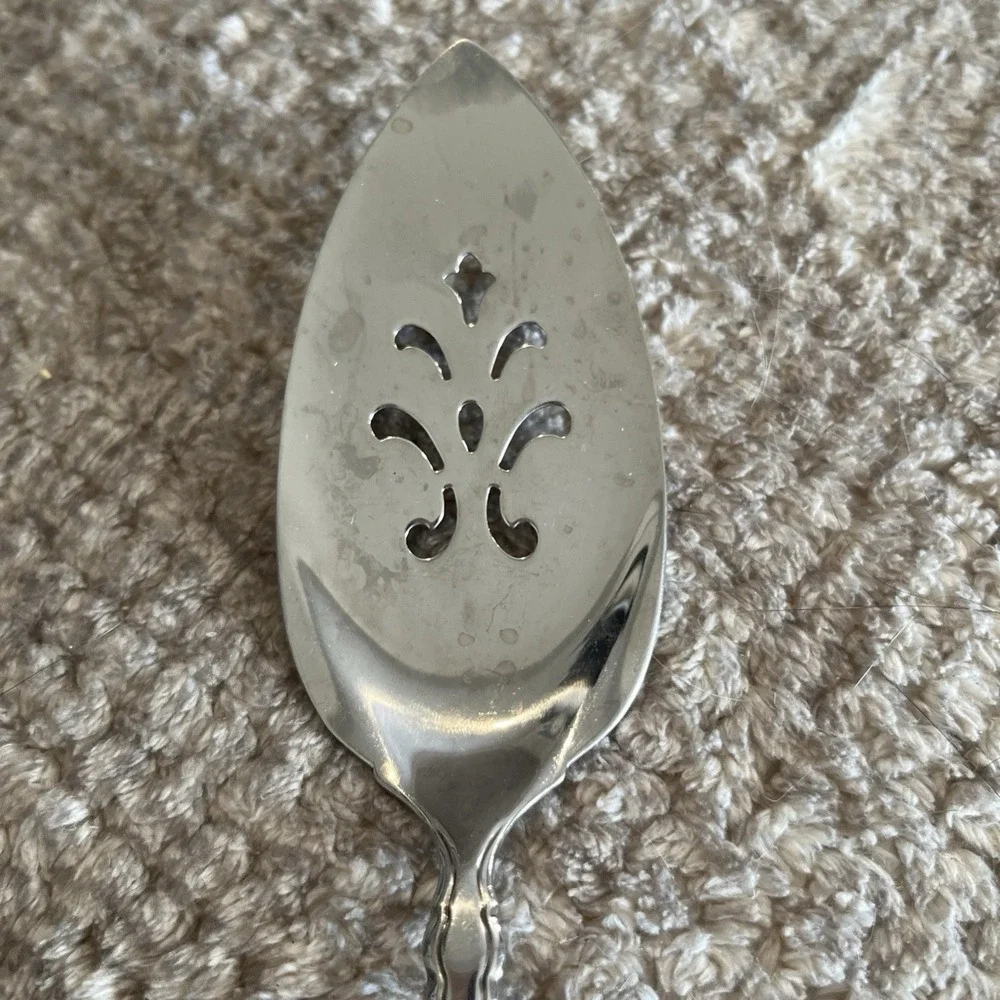 Oneida Community SATINIQUE Stainless Pie Server Satin Flatware - 9 5/8